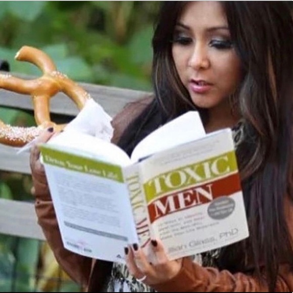 Meet your Posher, Sophia - Picture 1 of 1